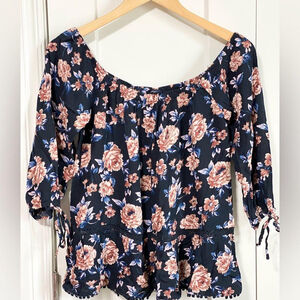 American Eagle Outfitters black floral Off shoulder top size medium
